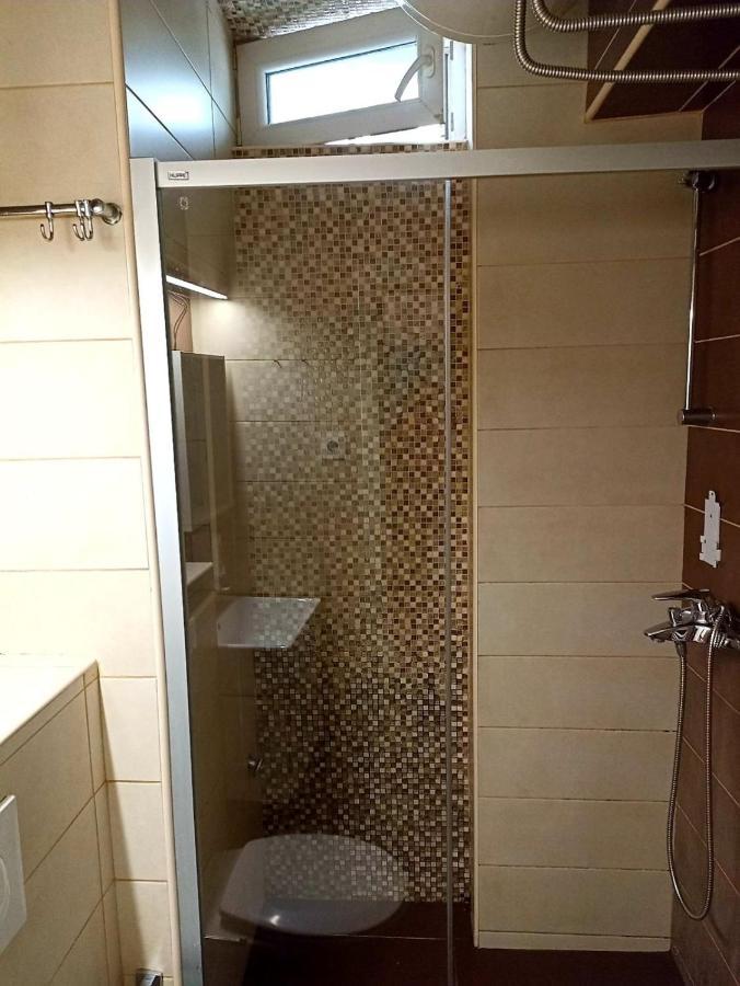 Ferienwohnung Alex 3 Belgrad Exterior foto
