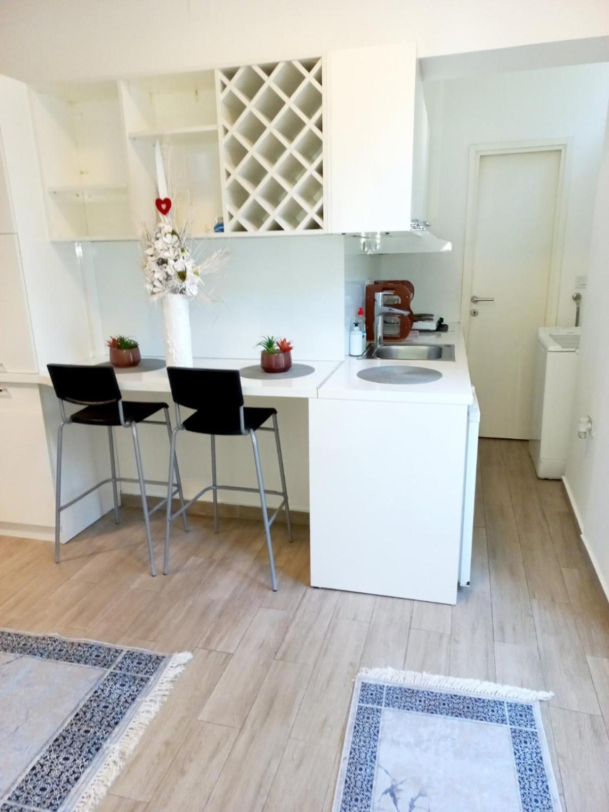 Ferienwohnung Alex 3 Belgrad Exterior foto